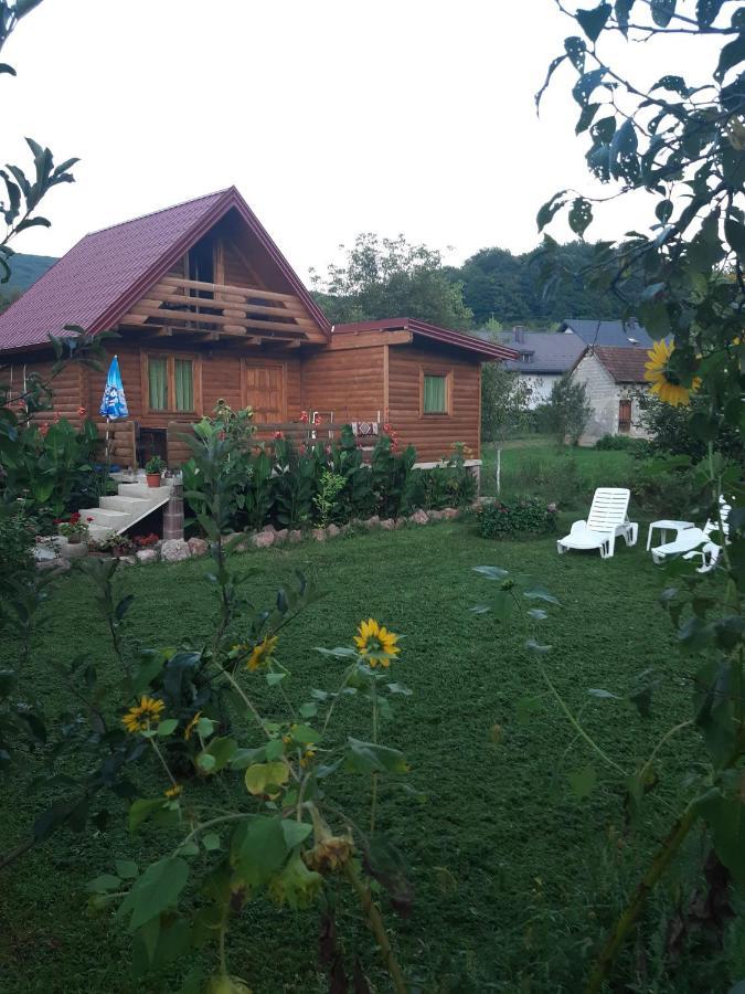 Wooden House "Una" Kulen Vakuf Luaran gambar